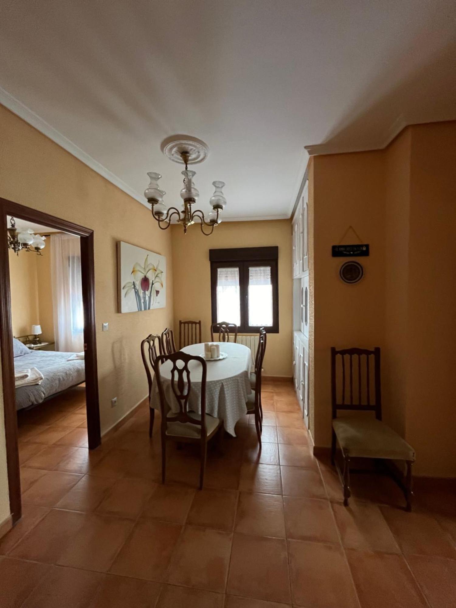 Casa Rural Alaejos ภายนอก รูปภาพ