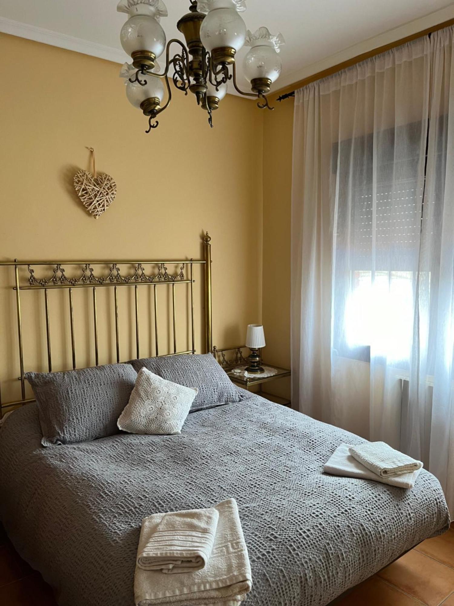 Casa Rural Alaejos ภายนอก รูปภาพ